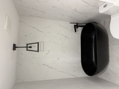 {{ custom_values.service_4 }} in {{custom_values.area_4})