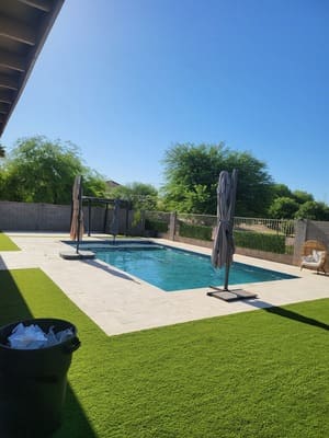 {{ custom_values.service_4 }} in {{custom_values.area_4})