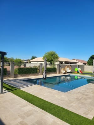 {{ custom_values.service_4 }} in {{custom_values.area_4})