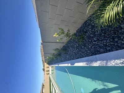 {{ custom_values.service_1 }} in {{custom_values.area_4})