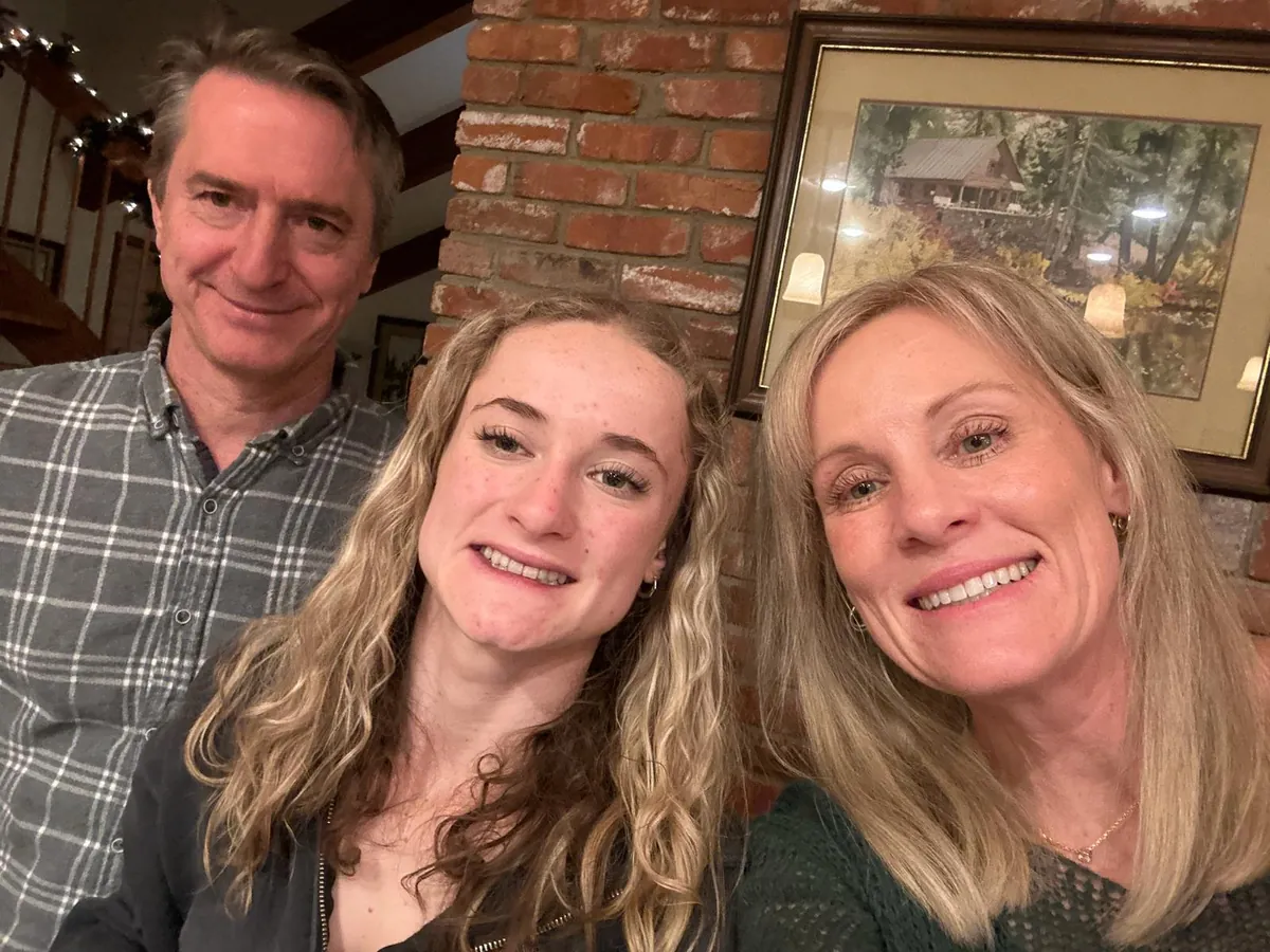 Kiersten with family at home