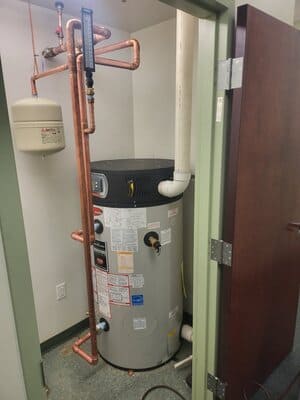 {{ custom_values.service_3 }} in {{custom_values.area_3})