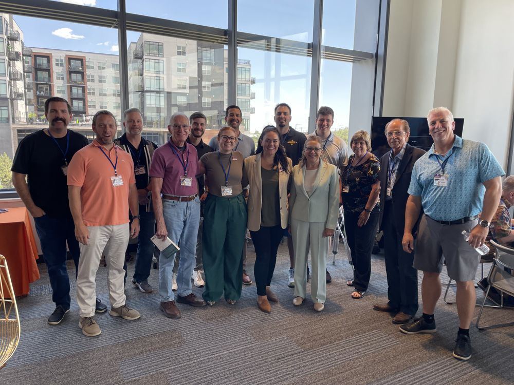 Advisor Elevated team members together