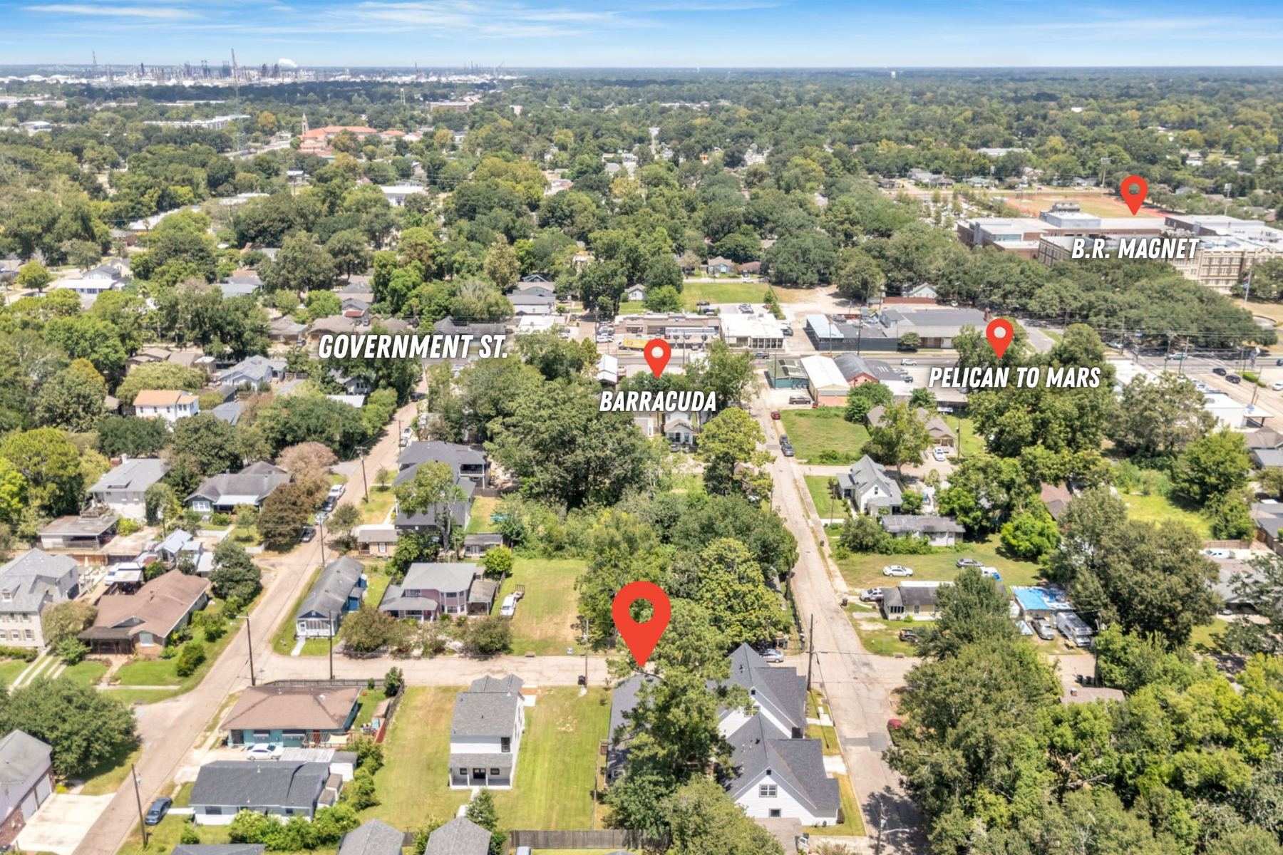 Aerial view of a Baton Rouge neighborhood with nearby landmarks pinned