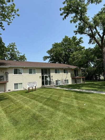 {{ custom_values.service_3 }} in {{custom_values.area_1})