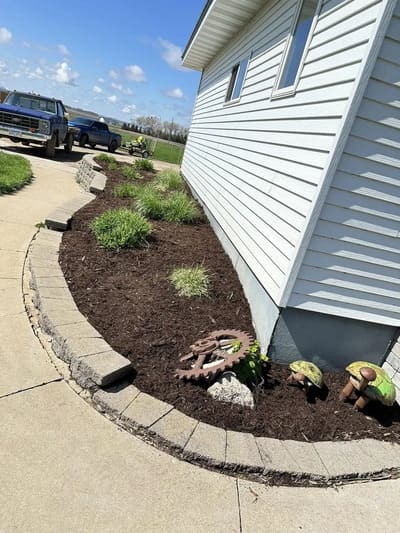 {{ custom_values.service_2 }} in {{custom_values.area_2})