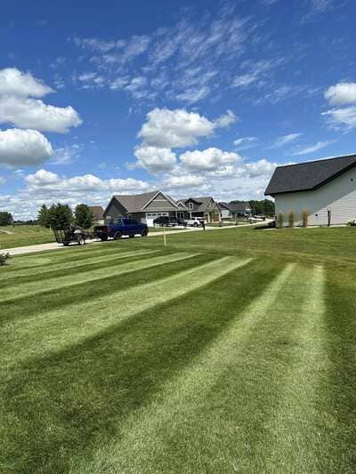 {{ custom_values.service_1 }} in {{custom_values.area_3})