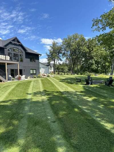 {{ custom_values.service_4 }} in {{custom_values.area_2})