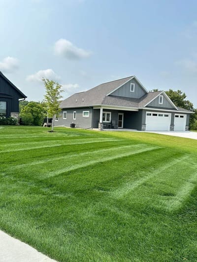 {{ custom_values.service_2 }} in {{custom_values.area_3})