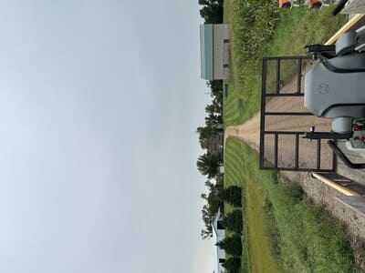 {{ custom_values.service_2 }} in {{custom_values.area_3})