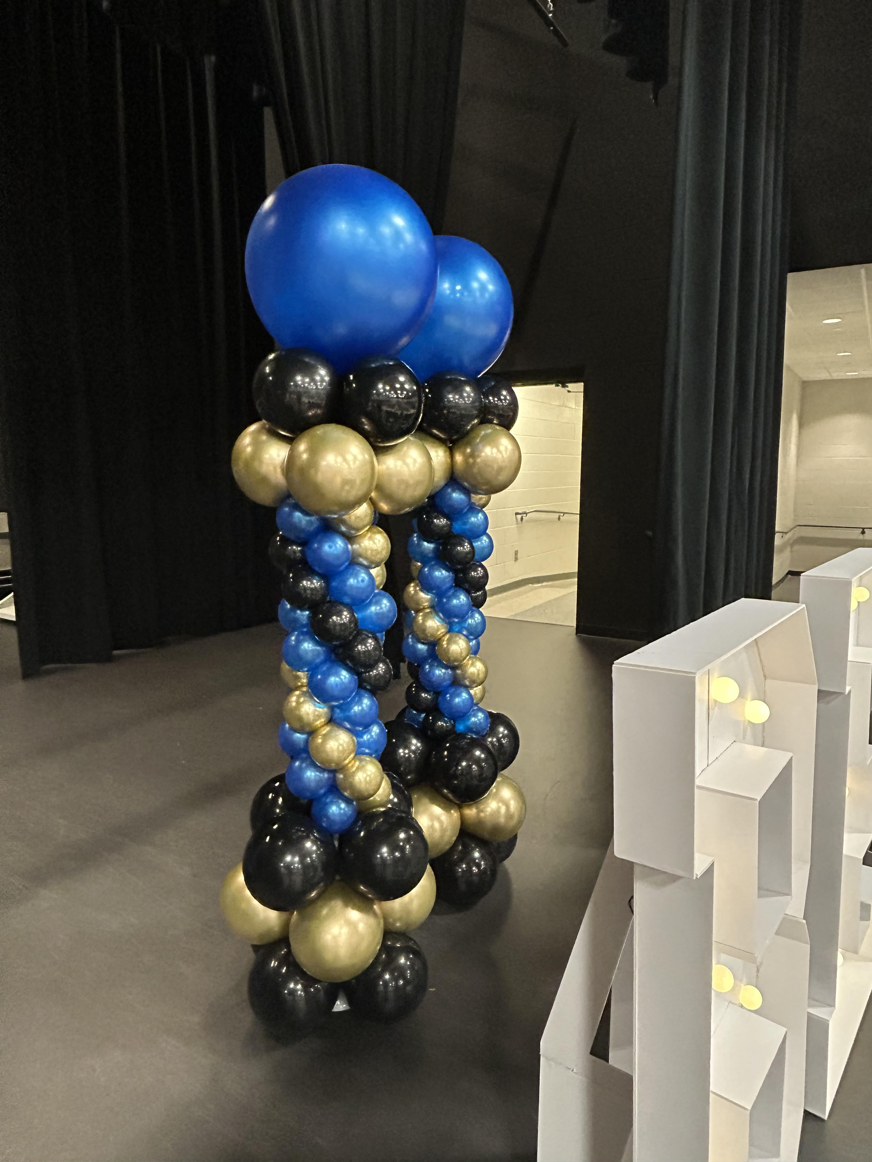 Balloon arrangement option 2