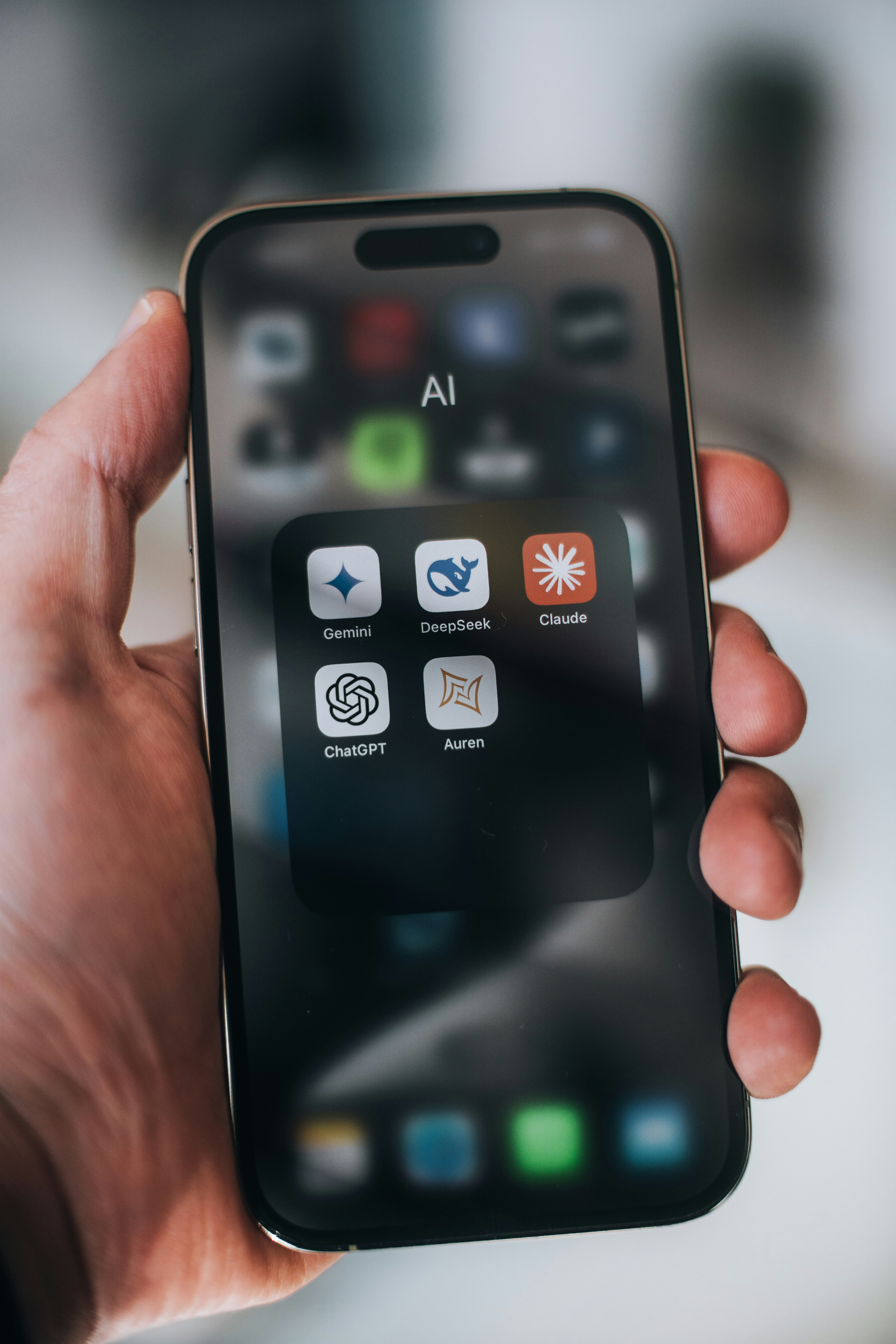 AI vs Automation: What's the Difference and How They Work Together