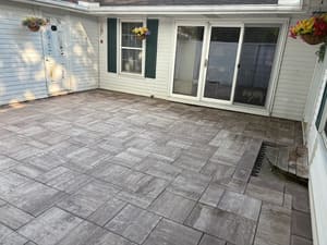 {{ custom_values.service_3 }} in {{custom_values.area_3})