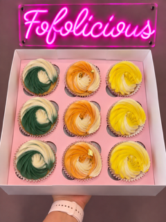 Buttercream Rosette Round