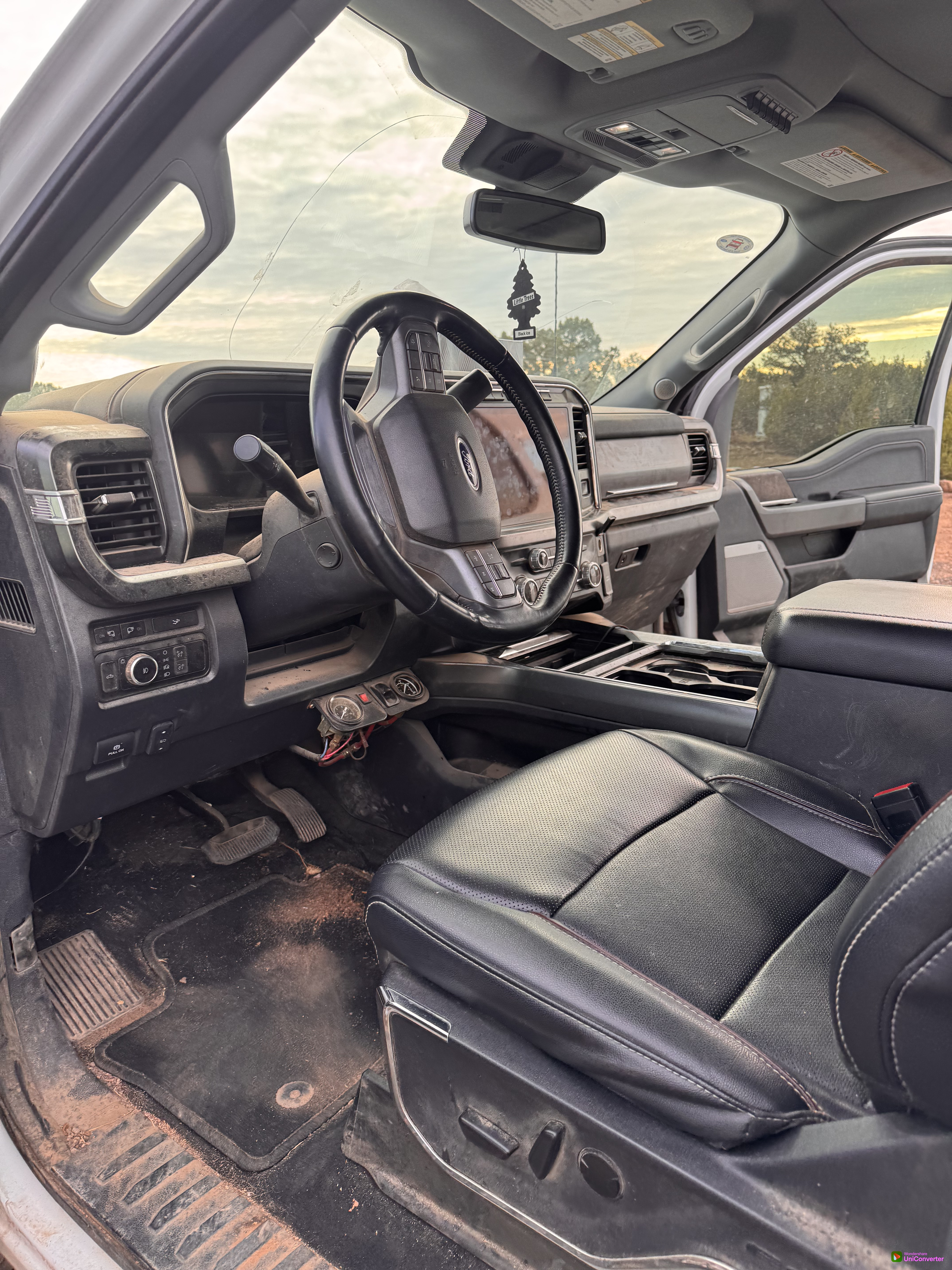 Eager Vehicle Detailing