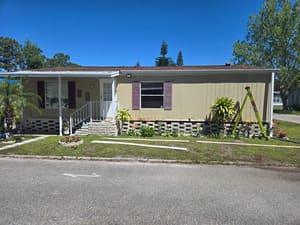 {{ custom_values.service_4 }} in {{custom_values.area_7})