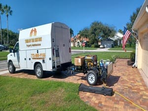 {{ custom_values.service_2 }} in {{custom_values.area_7})