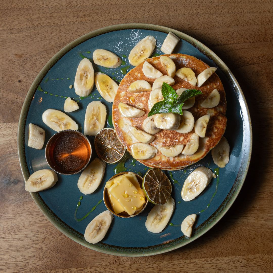 bannana & chocolate pancakes