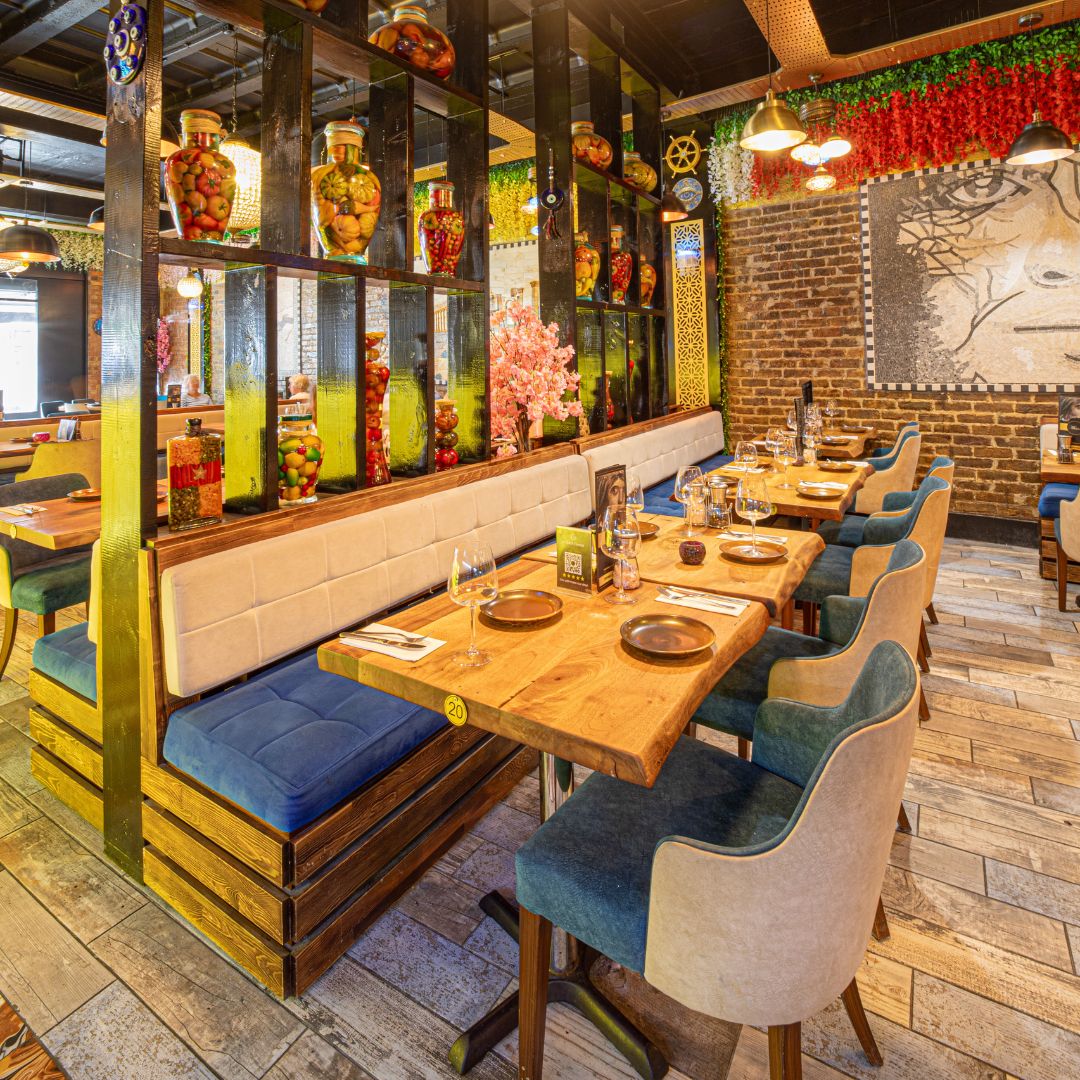 group dining in braintree