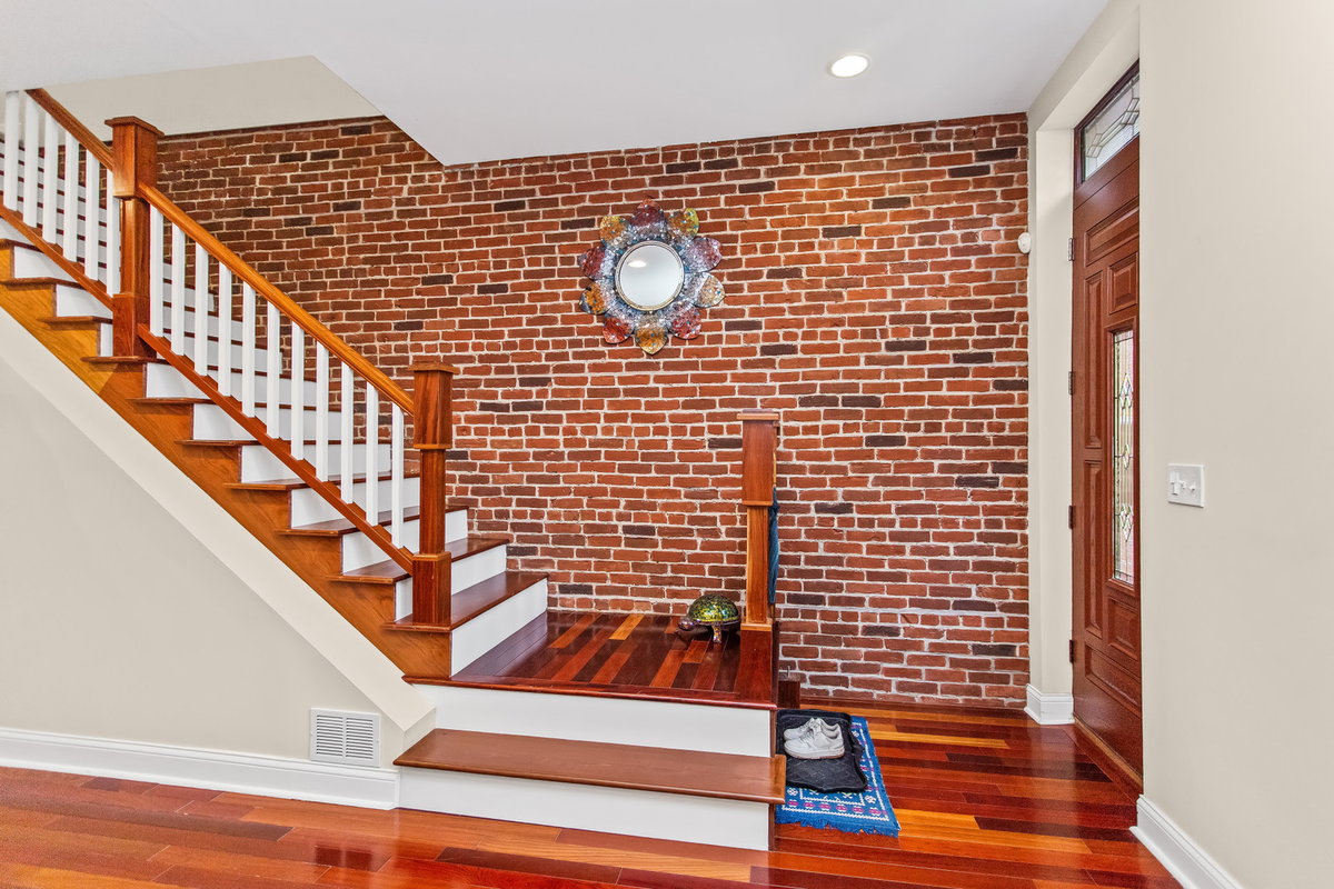 1436 N Orleans St thumbnail 3