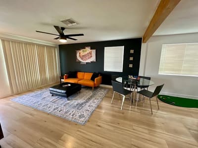 {{ custom_values.service_3 }} in {{custom_values.area_3})