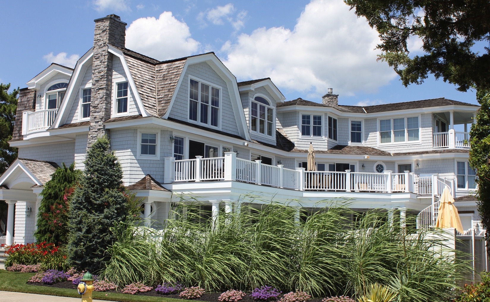 Beachfront spec home at 35 33rd Street, Avalon, NJ