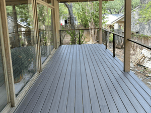 {{ custom_values.service_4 }} in {{custom_values.area_4})