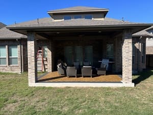 {{ custom_values.service_1 }} in {{custom_values.area_1})