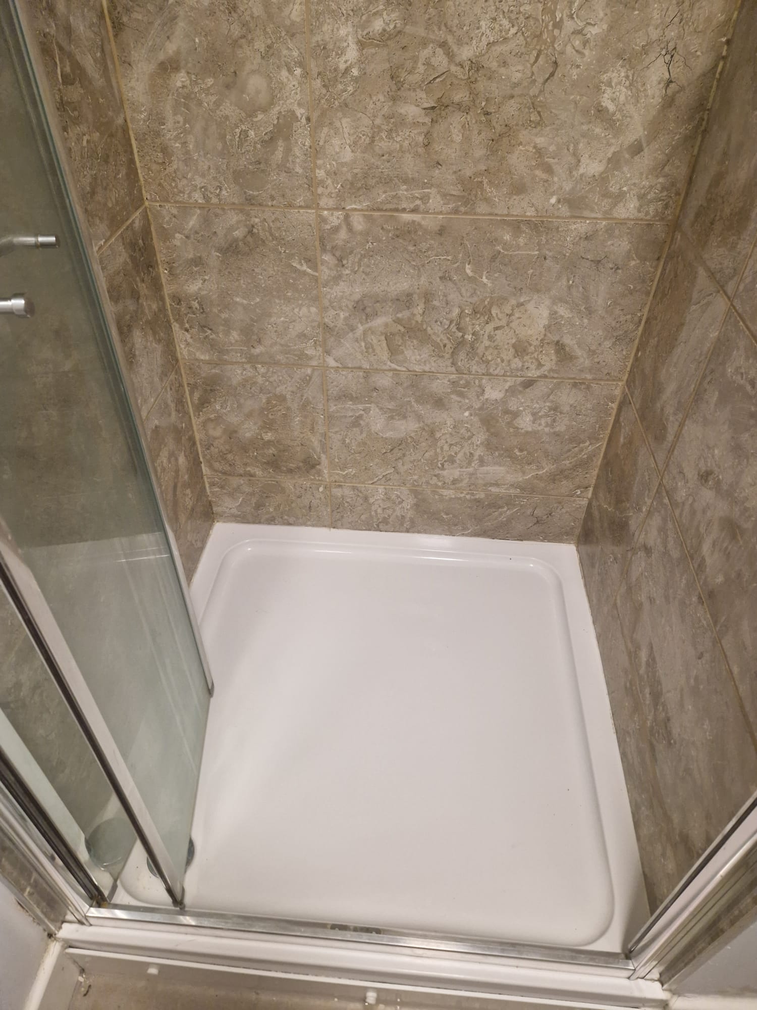 Wet room installation