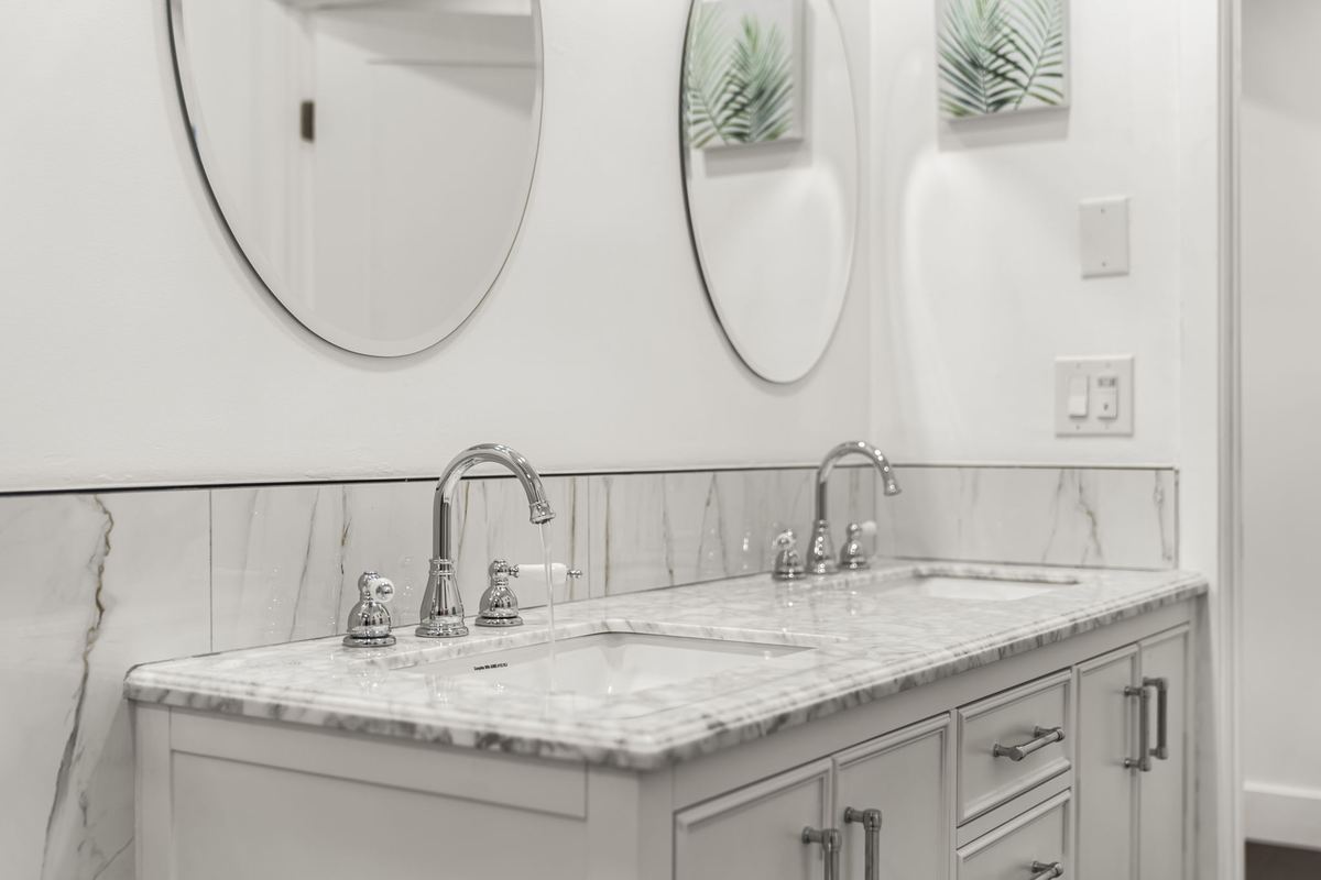 Vanity and bathroom at Chino Manor