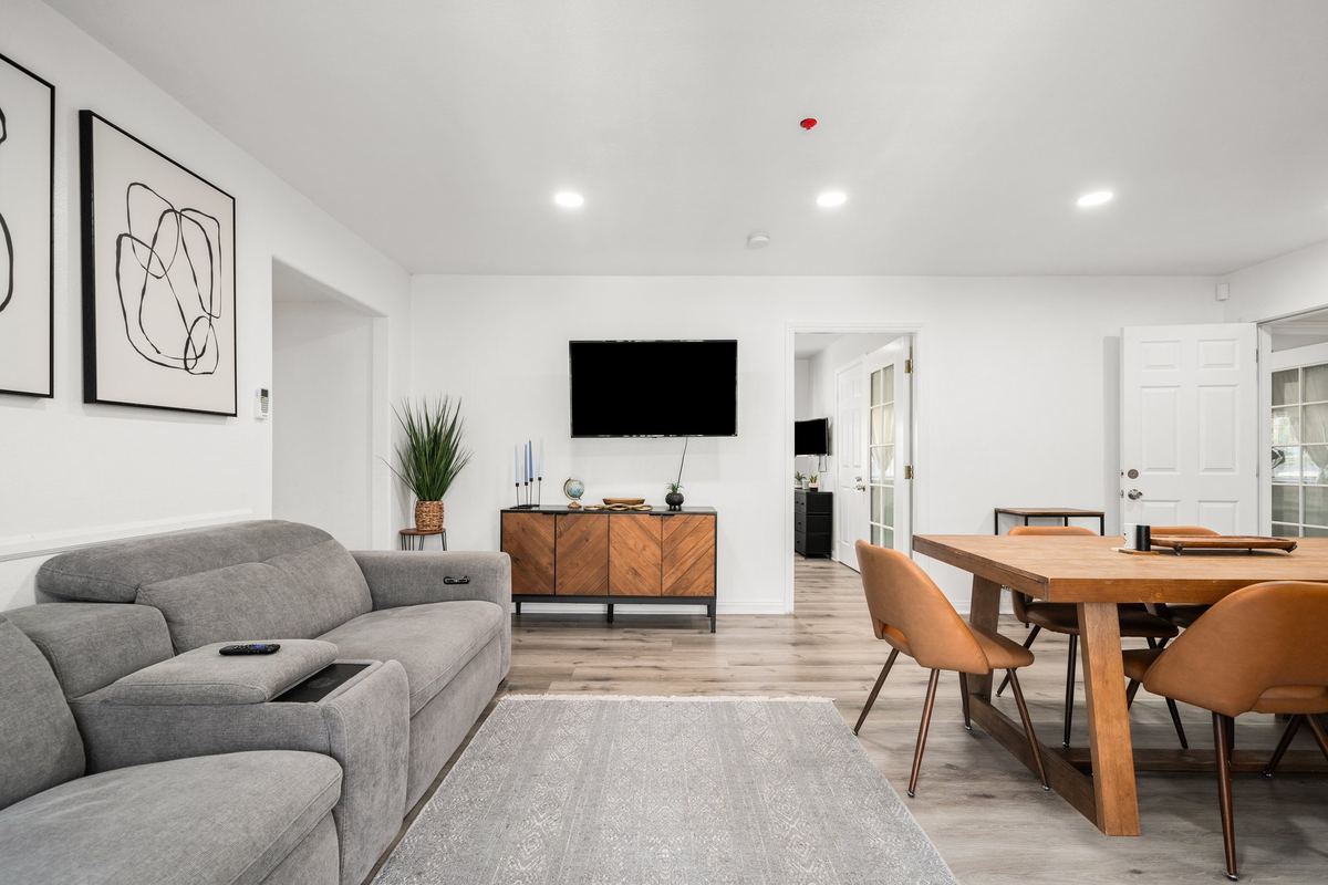 Living and dining area at Anaheim Villa Estates in Anaheim, CA