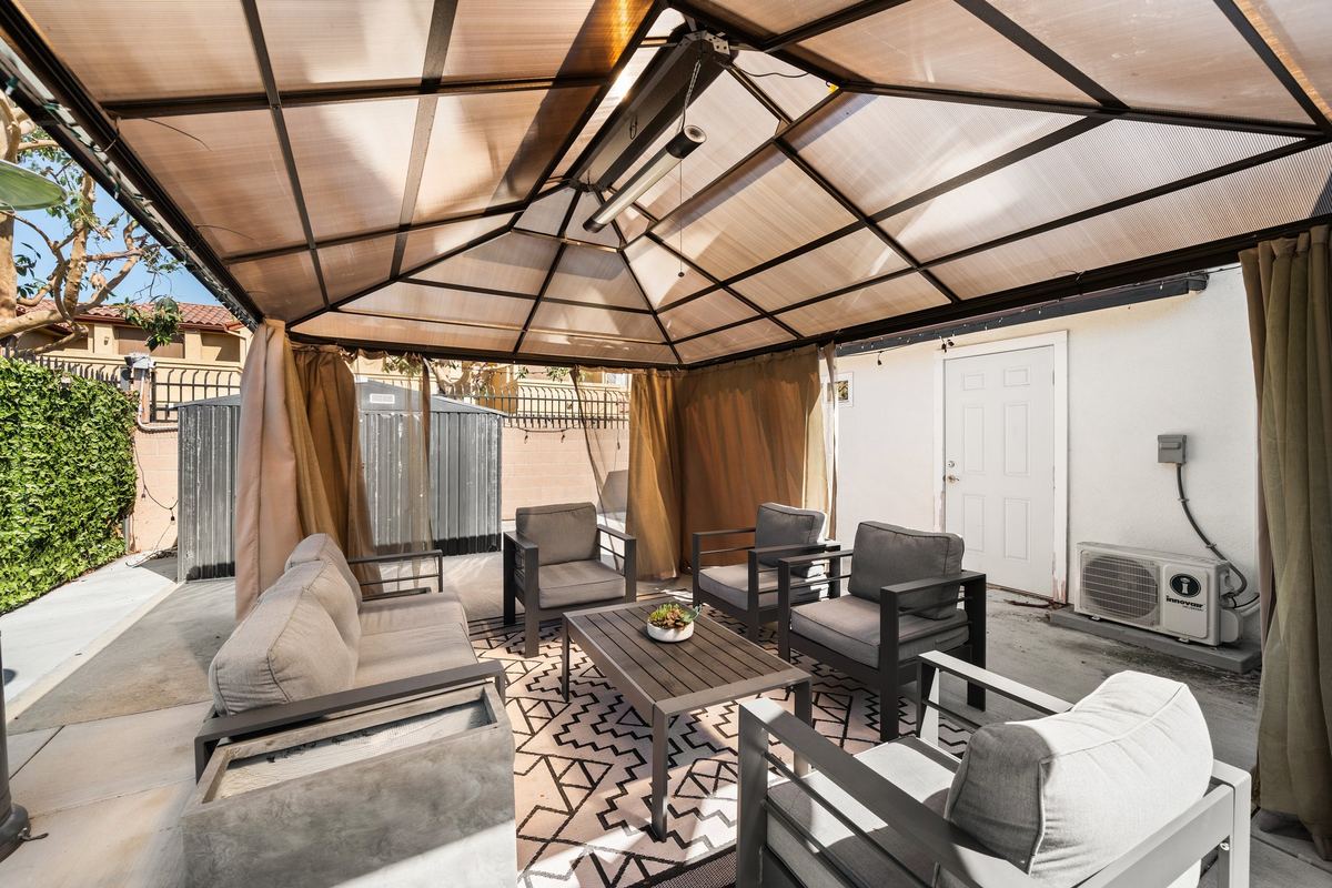 Covered patio at Anaheim Villa Estates