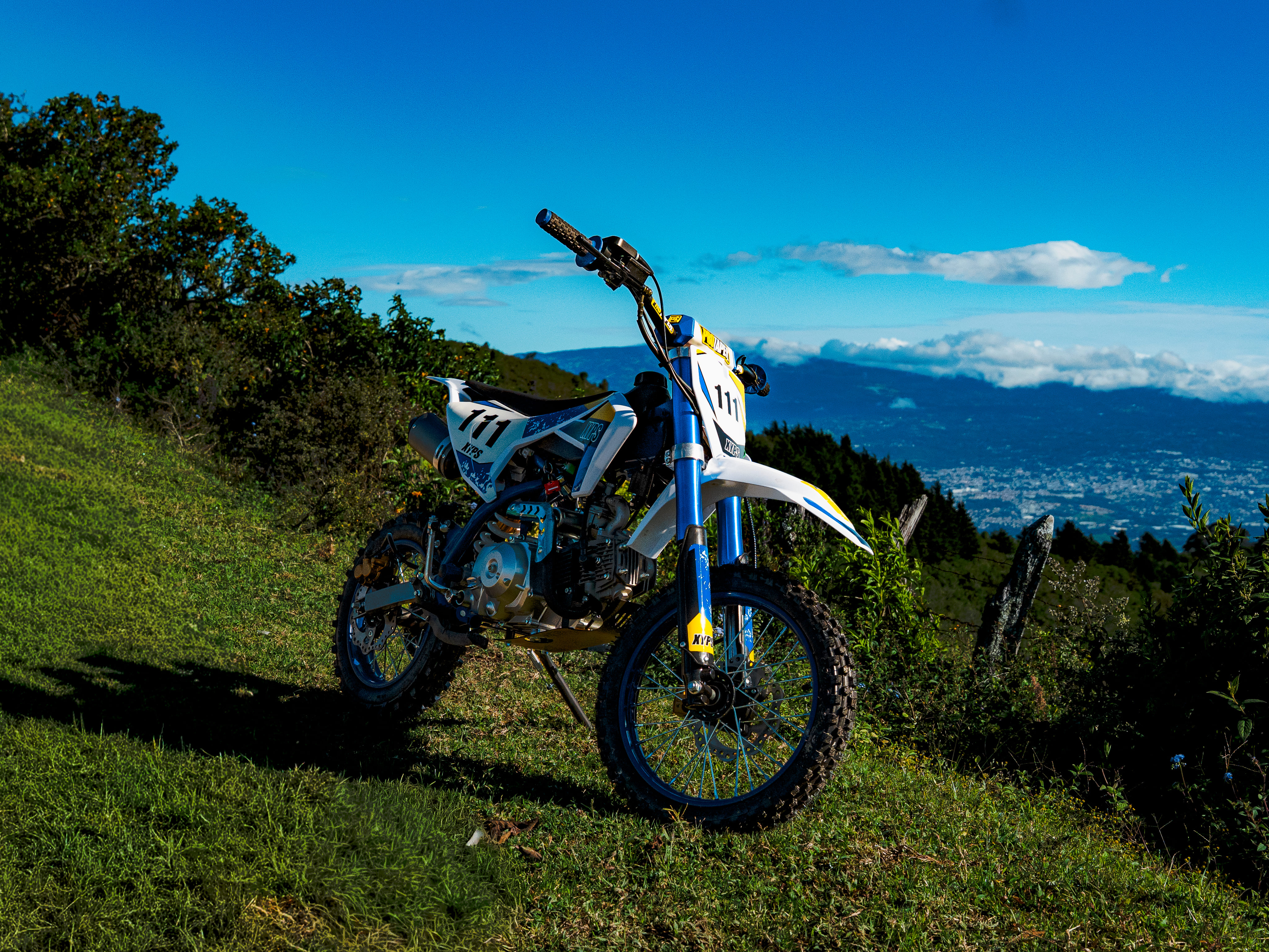 Soko Racer 125cc — Detalle Frontal