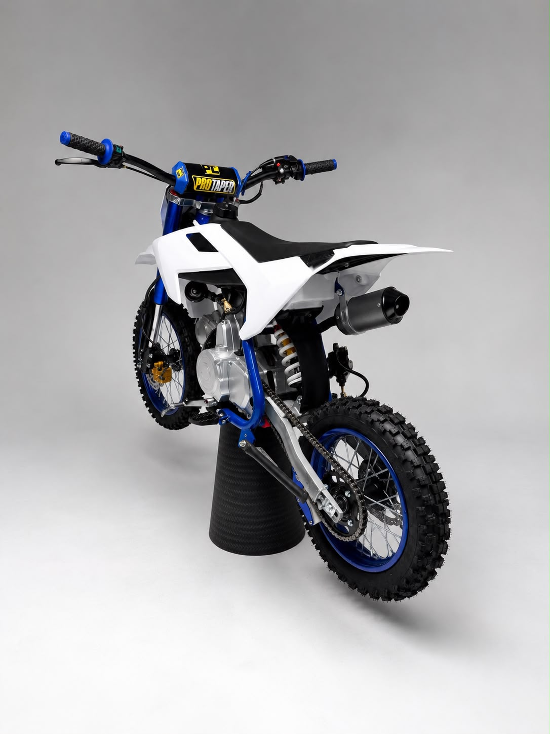 Soko Racer 125cc — Acción Enduro