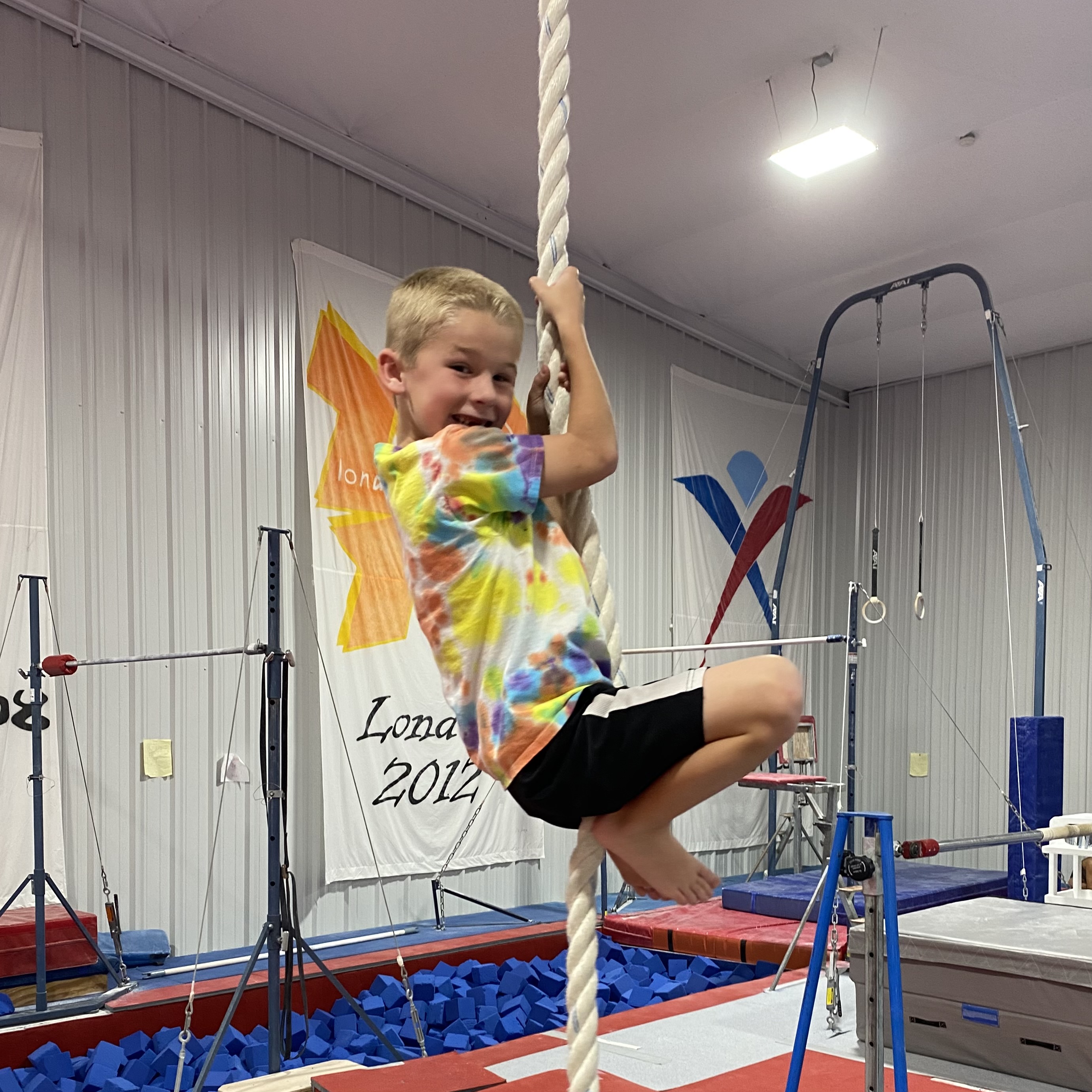 Kids gymnastics in Knoxville, Tennessee 