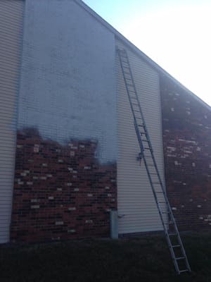 {{ custom_values.service_4 }} in {{custom_values.area_7})