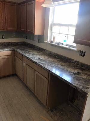 {{ custom_values.service_3 }} in {{custom_values.area_2})