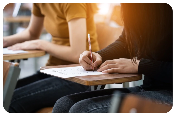 IBMR Students in classroom