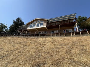 {{ custom_values.service_4 }} in {{custom_values.area_7})