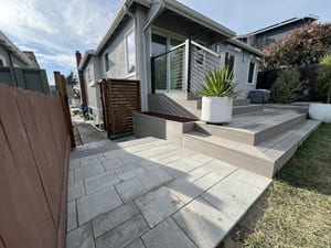 {{ custom_values.service_1 }} in {{custom_values.area_7})