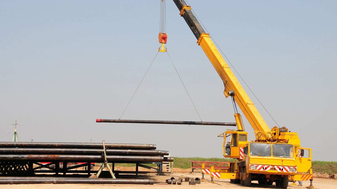 Skylift mobile crane rental team on site in Dubai