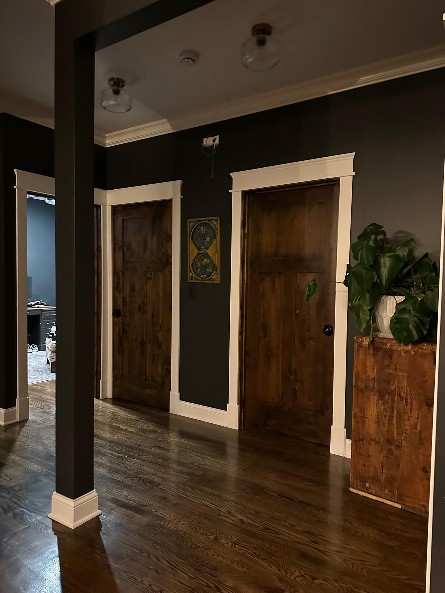 Finished interior finishing work completed by Envision Builders in the Illinois Valley
