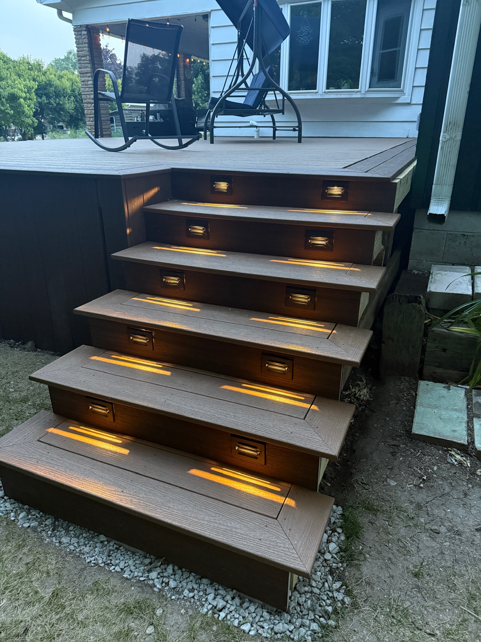 Finished deck built by Envision Builders in Oglesby, Illinois