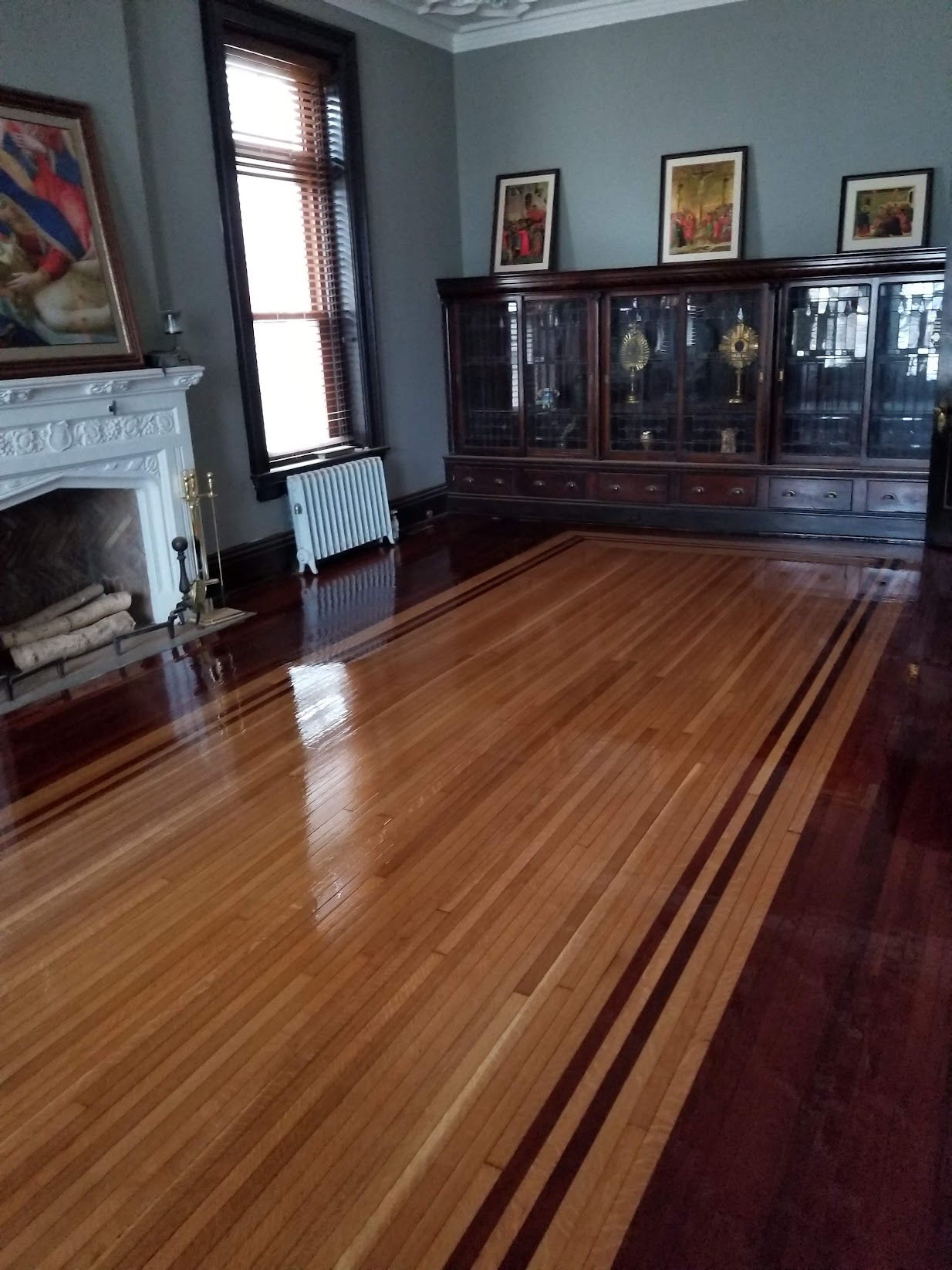 Finished specialty hardwood flooring installed by Envision Builders in the Illinois Valley