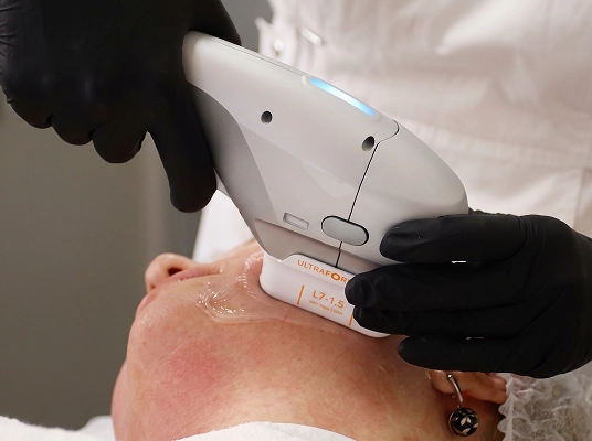 sessao-de-ultraformer-mpt-lifting-facial-sem-cortes-araucaria