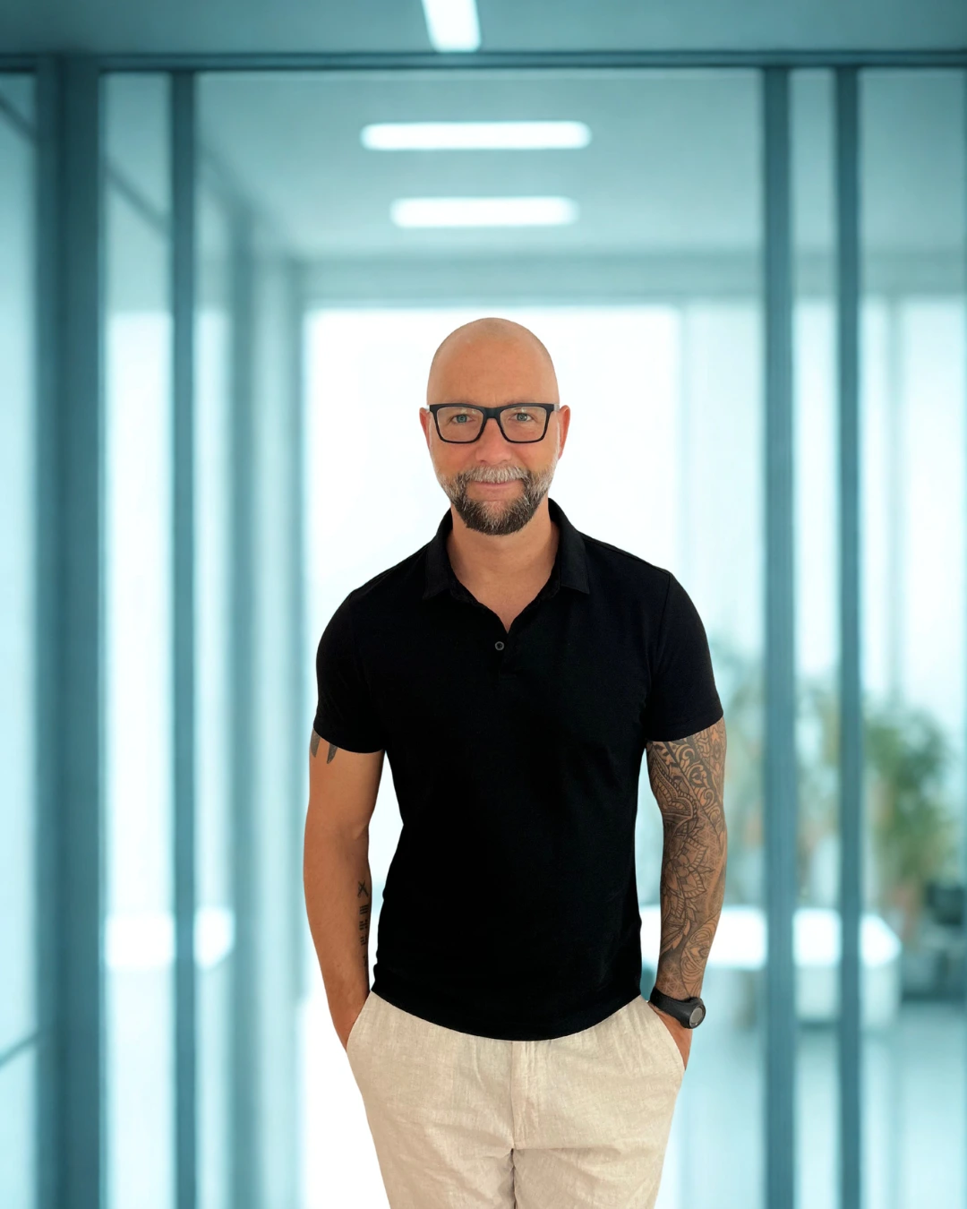 Tom Kaami Portrait Hero