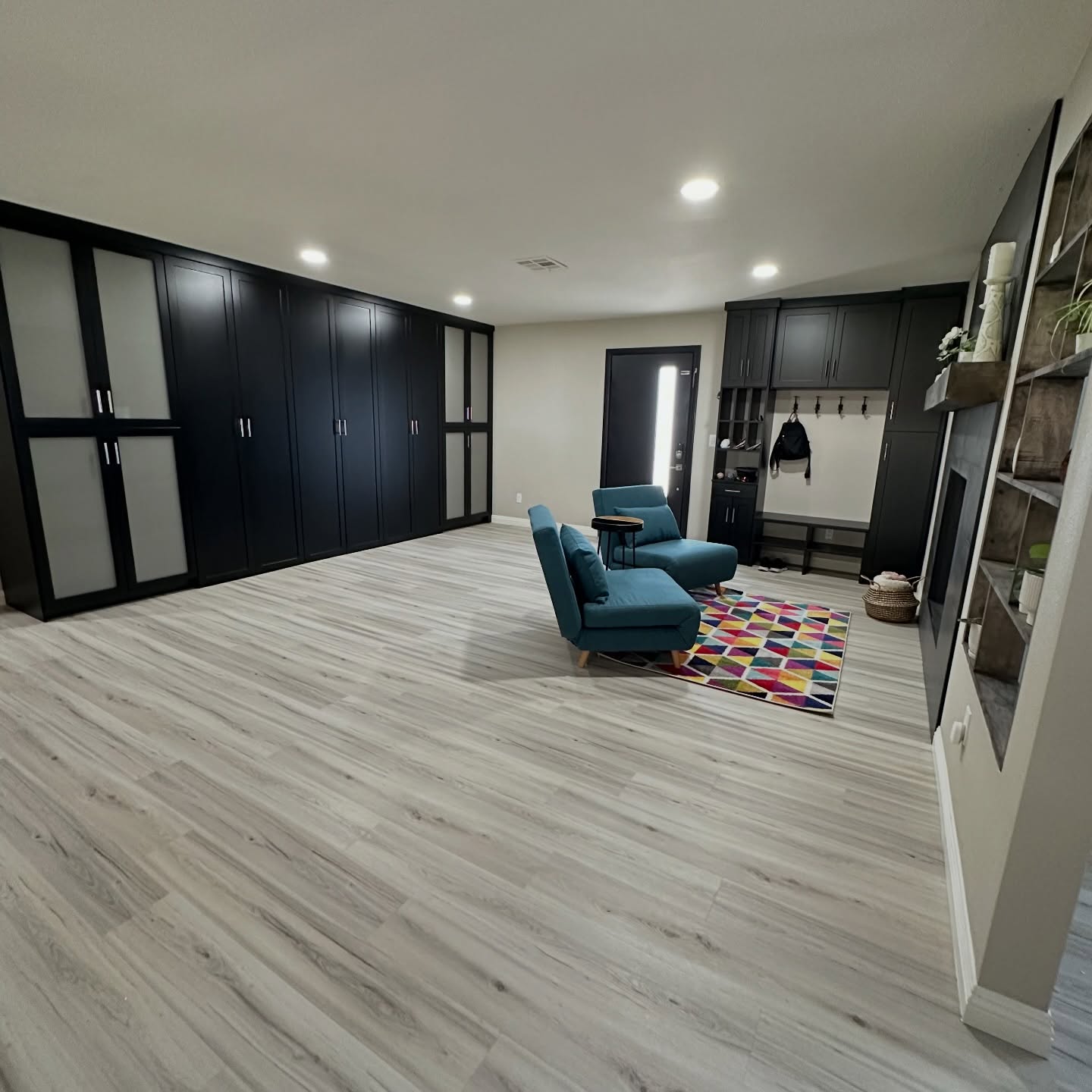 Deluxe Custom Storage Spaces Las Vegas Nevada