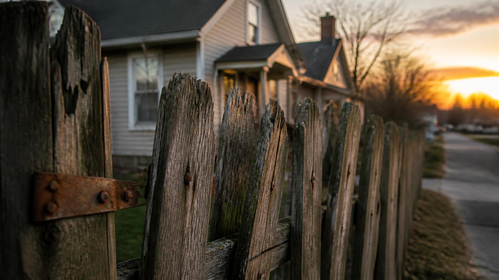 Fence replacement in Albany, WI with property owners selecting a suitable fence based on lot size, layout, and needs.