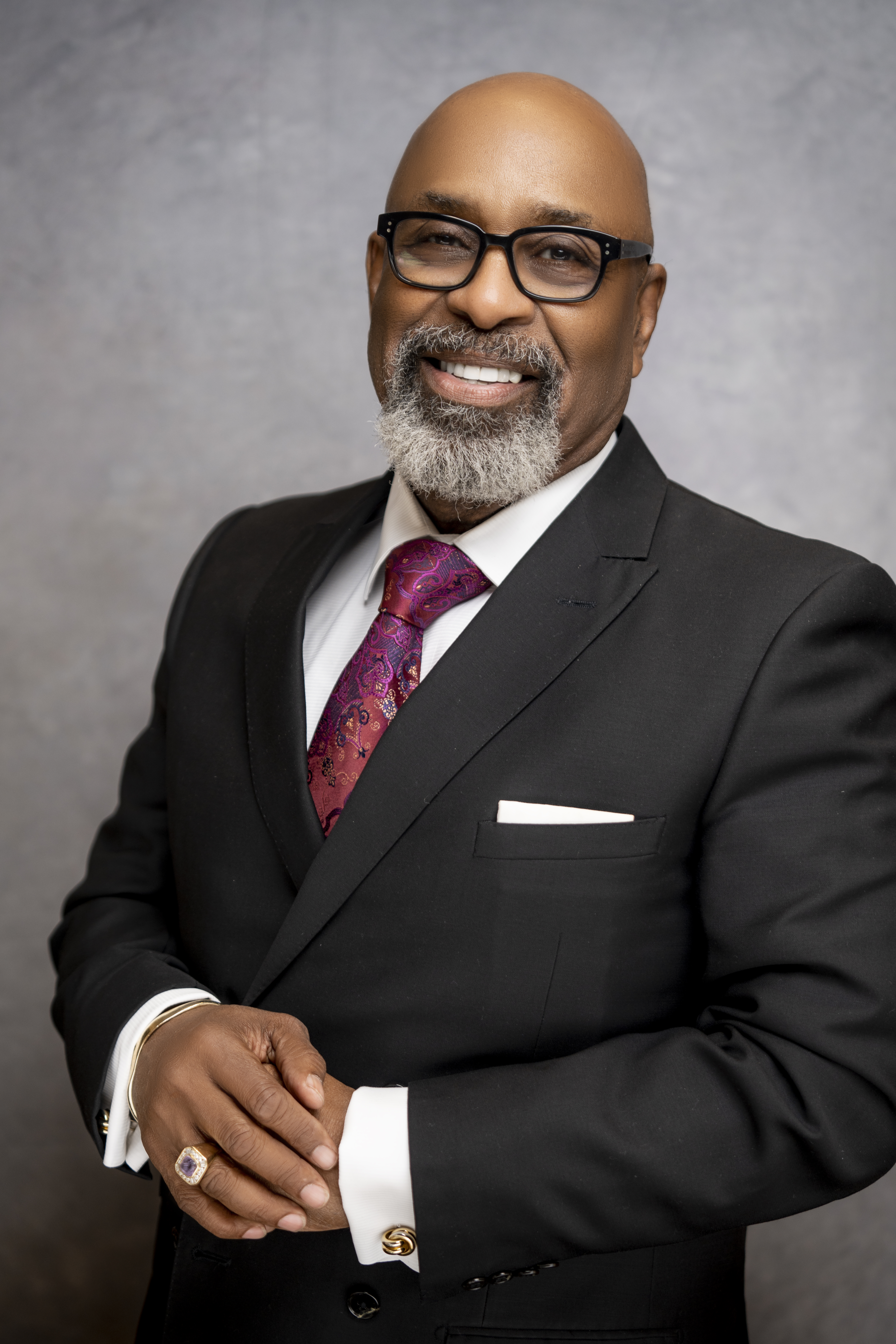 Bishop Walter S. Thomas, Sr. standing and teaching senior pastors