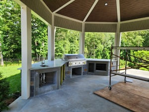 {{ custom_values.service_2 }} in {{custom_values.area_3})